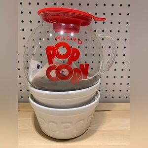 NWOT Ecolution Micro-Pop Glass Microwave Popcorn Maker and 2 popcorn bowls.
